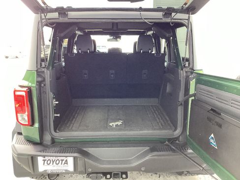 Used 2022 Ford Bronco Black Diamond image 8