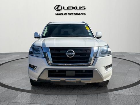 Used 2021 Nissan Armada SL image 2