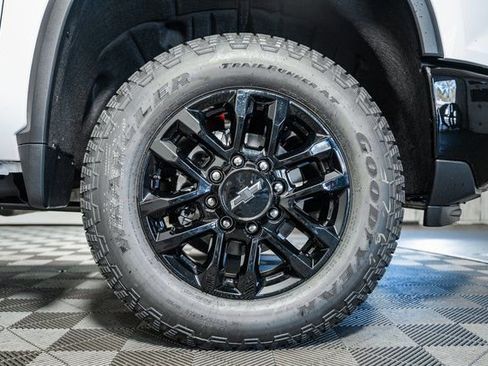 New 2026 Chevrolet Silverado 2500 Custom w/ Custom Value Package image 20