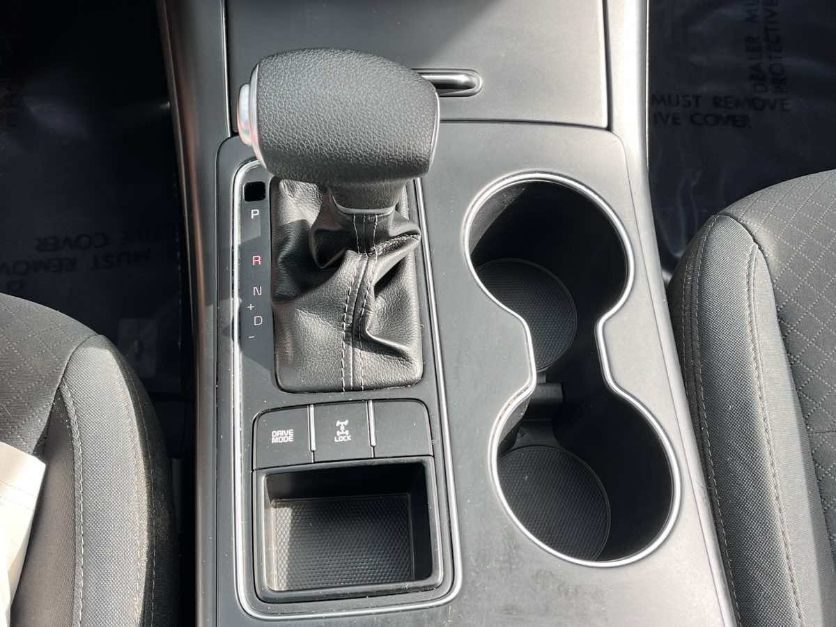 Used 2020 Kia Sorento LX AWD/4WD image 11