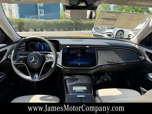 New 2026 Mercedes-Benz E 450 4MATIC Sedan image 13