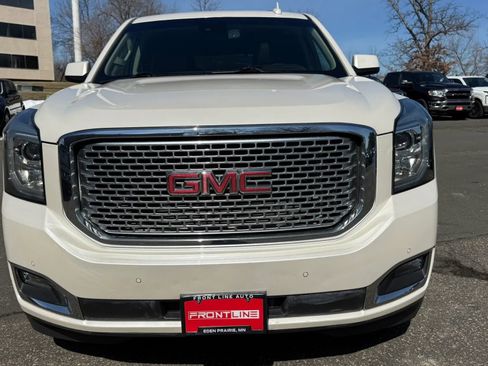 Used 2015 GMC Yukon Denali w/ Open Road Package image 14
