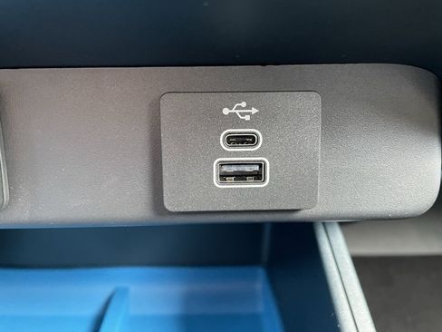 New 2025 Ford Maverick XLT w/ XLT Luxury Package image 12