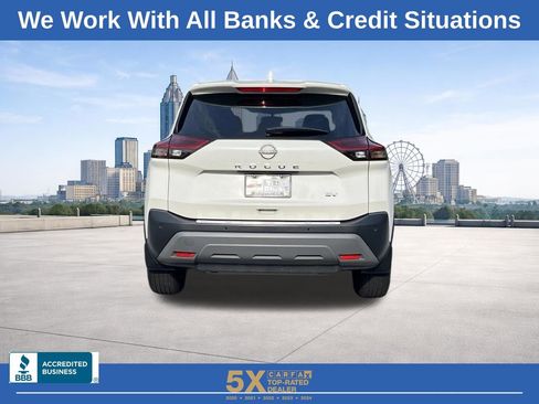 Used 2023 Nissan Rogue SV image 23