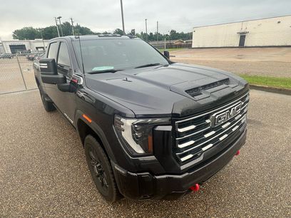 Used 2025 GMC Sierra 2500 AT4 w/ AT4 Premium Plus Package