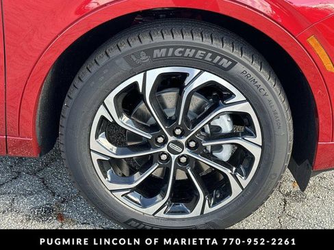 New 2026 Lincoln Nautilus Reserve image 12