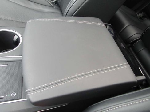 Certified 2024 Acura MDX SH-AWD w/ Technology Package image 23