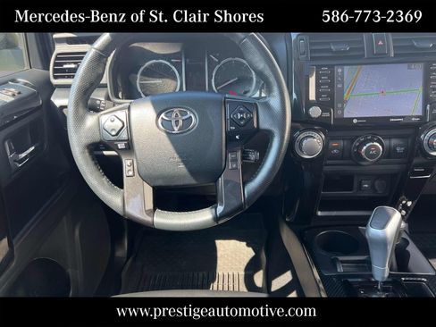 Used 2023 Toyota 4Runner TRD Off-Road Premium w/ Off Road Premium Plus Package AWD/4WD image 16