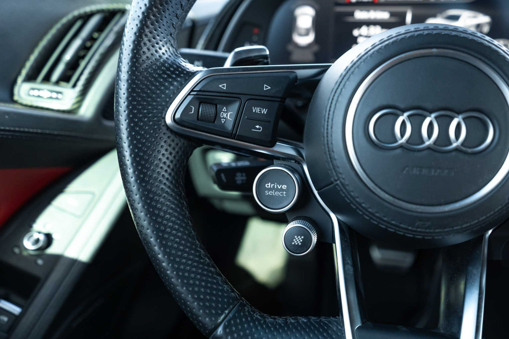 Used 2018 Audi R8 V10 plus AWD/4WD image 34