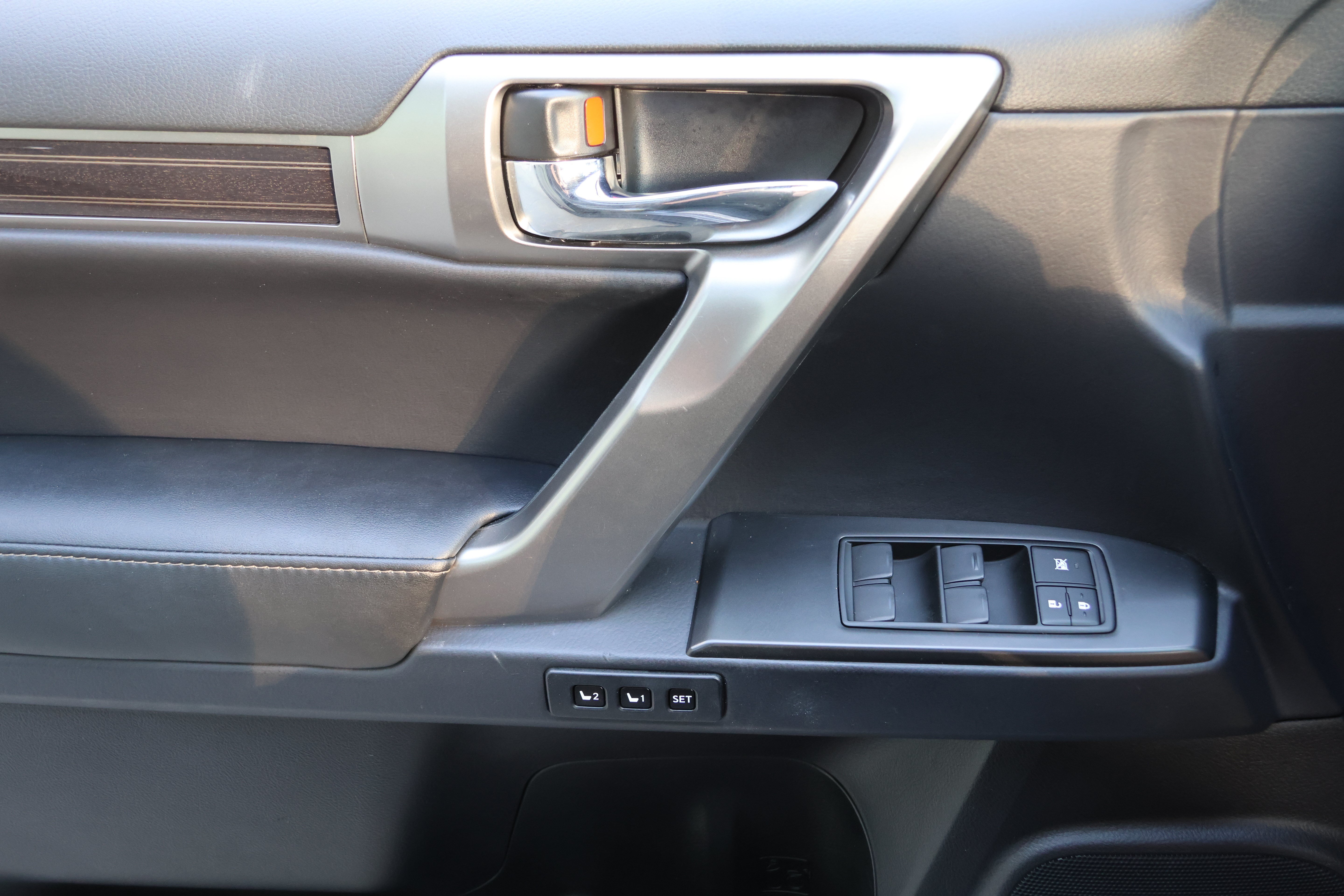 Used 2023 Lexus GX 460 Premium AWD/4WD image 12