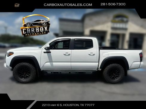 Used 2021 Toyota Tacoma TRD Pro AWD/4WD image 2