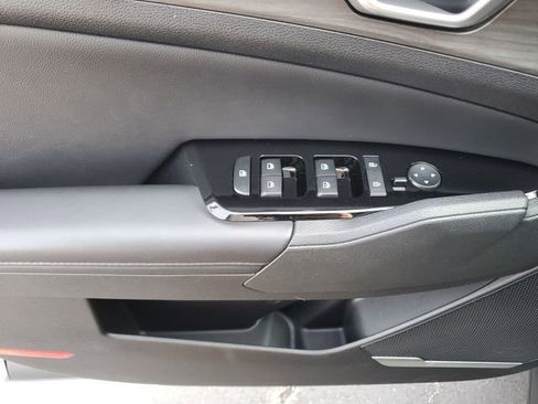Used 2024 Kia Sportage X-Line w/ X-Line Premium Package image 23