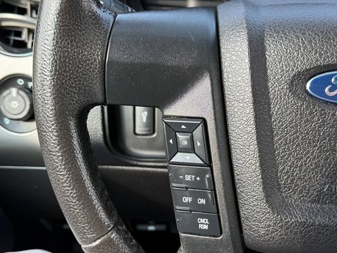 Used 2015 Ford Expedition XLT w/ Equipment Group 202A RWD image 38