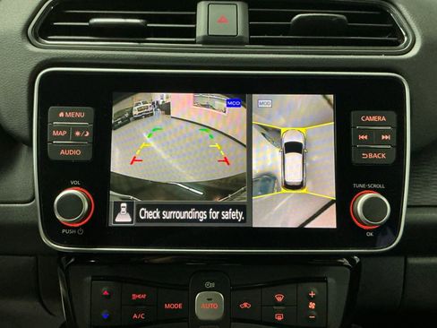 Used 2022 Nissan Leaf SV Plus image 24