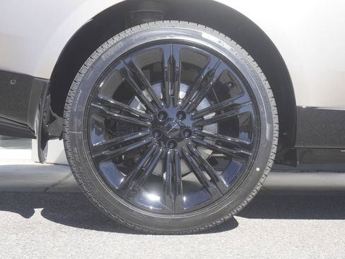 New 2026 Land Rover Range Rover SE AWD/4WD image 34