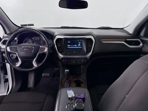 Used 2019 GMC Acadia SLE image 21