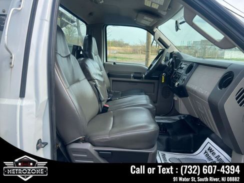 Used 2009 Ford F350 XL image 20