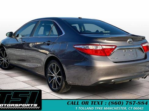 Used 2016 Toyota Camry XSE w/ Moonroof Package image 13