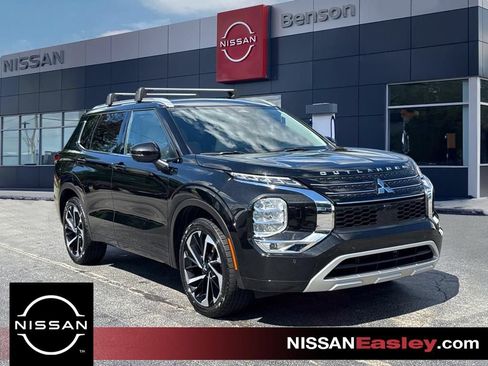 Used 2022 Mitsubishi Outlander SEL AWD/4WD image 1