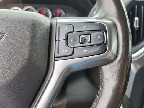 Used 2020 Chevrolet Silverado 1500 LTZ w/ LTZ Convenience Package AWD/4WD image 29