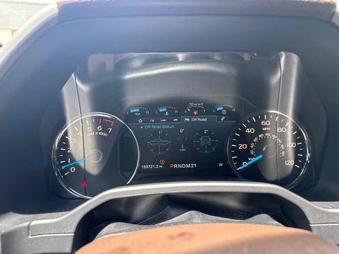 Used 2015 Ford F150 King Ranch w/ Equipment Group 601A Luxury AWD/4WD image 13