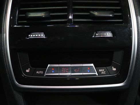 Used 2022 BMW X6 M w/ Competition Package image 20