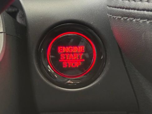 Used 2024 Honda HR-V LX image 24