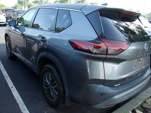 Used 2022 Nissan Rogue Sport S FWD image 4