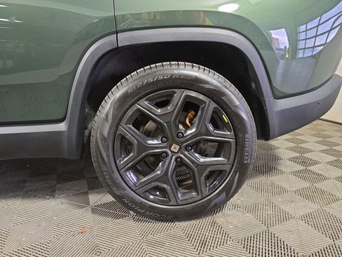 Used 2023 Rivian R1S Adventure AWD/4WD image 10