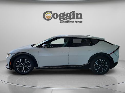 Used 2023 Kia EV6 Wind w/ Wind Technology Package image 2