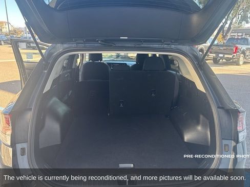 Used 2023 Kia Sportage LX AWD/4WD image 11