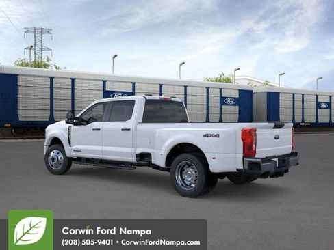 New 2026 Ford F450 XLT image 5