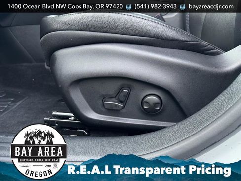 New 2026 Jeep Compass Limited w/ Sun, Sound & Navigation Group AWD/4WD image 13