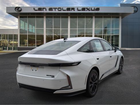 New 2026 Lexus ES 500e AWD/4WD image 2