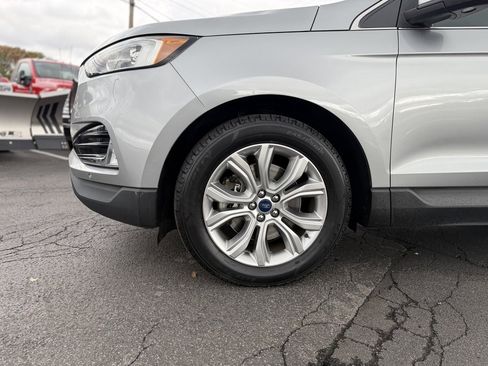 Used 2020 Ford Edge Titanium image 10