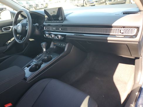 Used 2025 Honda Civic LX image 16