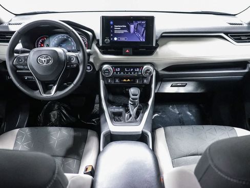 Certified 2025 Toyota RAV4 XLE w/ Convenience Package FWD image 15