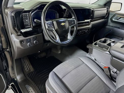 Certified 2024 Chevrolet Silverado 1500 LT AWD/4WD image 7