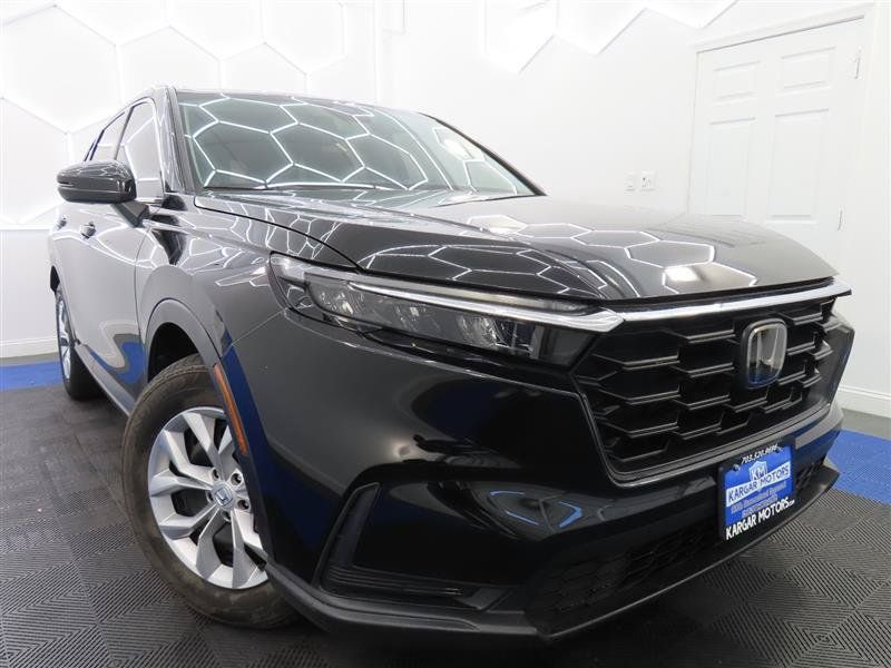 Used 2023 Honda CR-V LX image 2