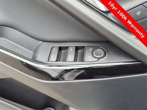 New 2026 Chevrolet Equinox LT image 24