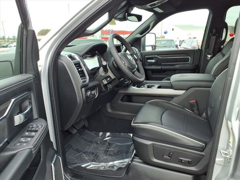 New 2026 RAM 2500 Laramie w/ Sport Appearance Package image 7
