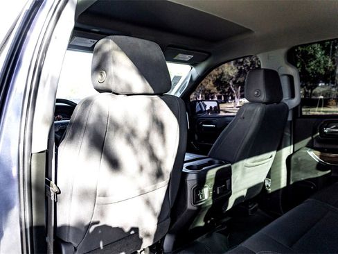 Used 2022 Chevrolet Silverado 1500 LT Trail Boss image 28