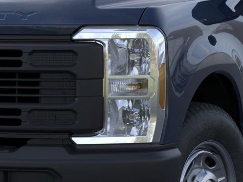 New 2025 Ford F250 XL RWD image 19
