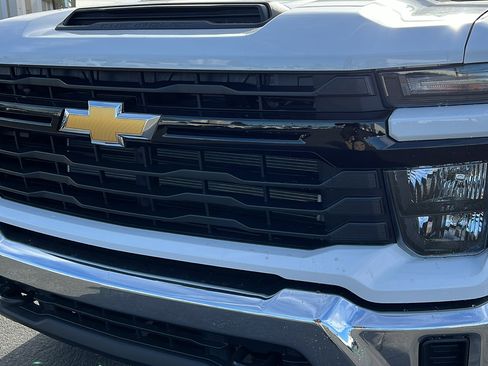 New 2026 Chevrolet Silverado 2500 W/T AWD/4WD image 10