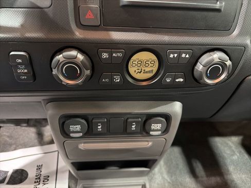 Used 2014 Honda Ridgeline RTL image 15