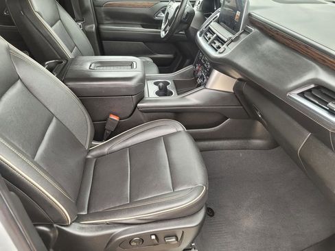 Used 2023 Chevrolet Tahoe Premier image 11