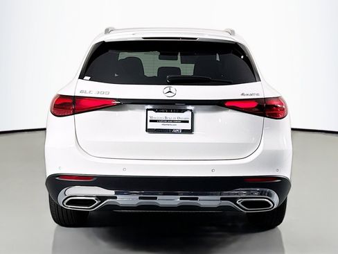 New 2026 Mercedes-Benz GLC 300 4MATIC image 3