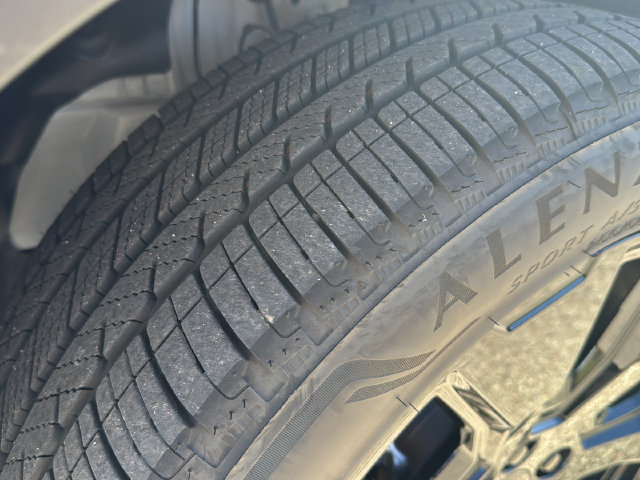 Certified 2026 Honda Pilot Black Edition image 8