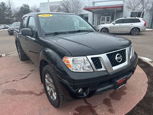 Used 2020 Nissan Frontier SV image 7