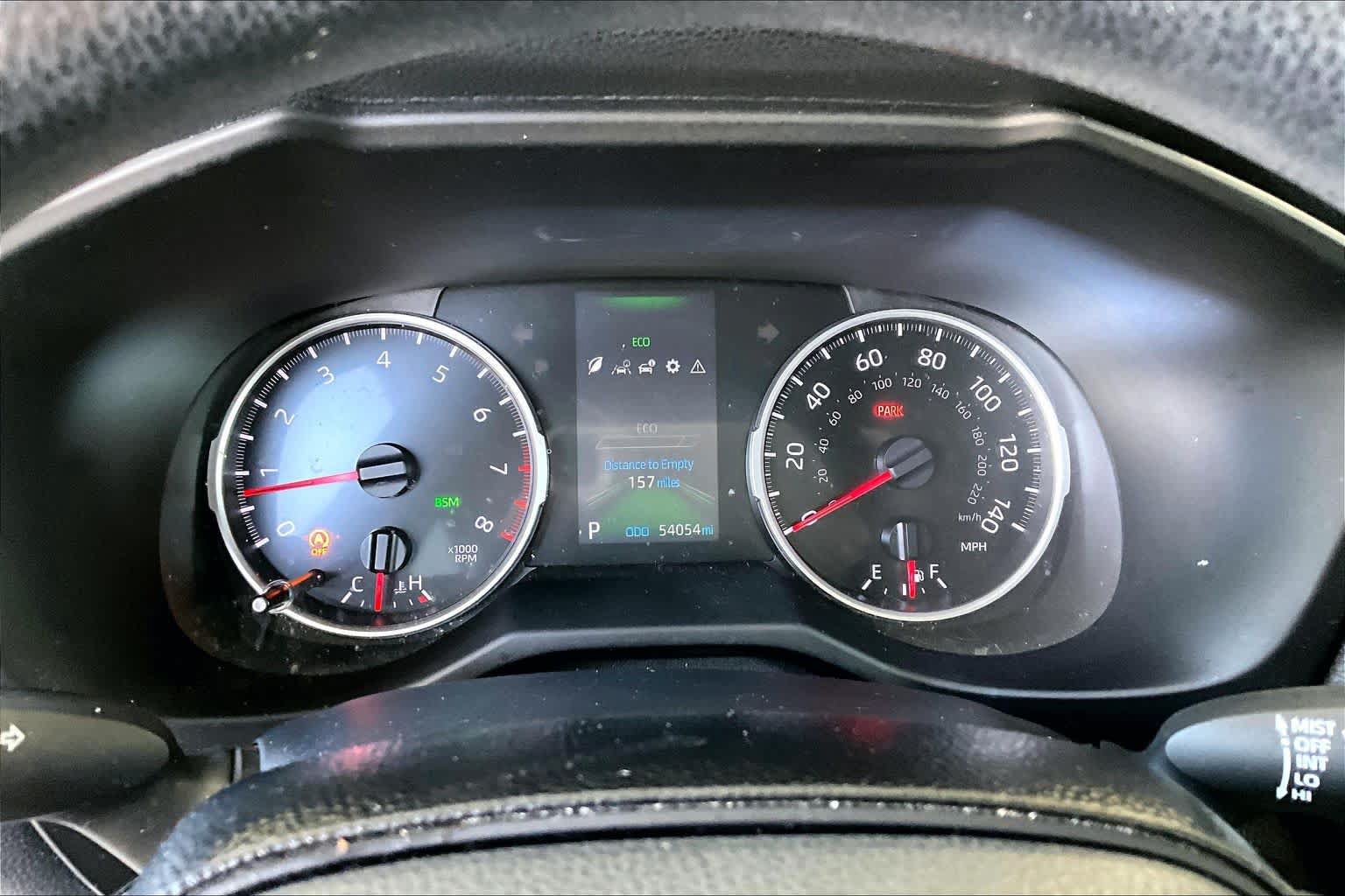 Used 2021 Toyota RAV4 XLE AWD/4WD image 25